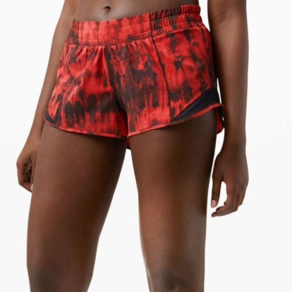 2.5 LULULEMON HOTTY-HOT LOWRISE‼️